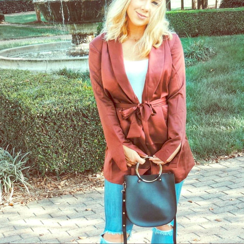 Nordstrom (LEITH brand) burgundy long-lined blazer